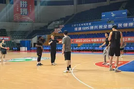 青岛男篮将客场挑战福建男篮，达卡里是否上场还存变数图片