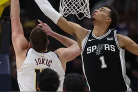 NBA｜历史第一人 ！文班亚马菜鸟赛季入选最佳防守一阵图片