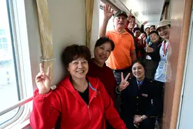 “疆遇楼兰，梦幻和若”进疆旅游专列今日在蓉始发图片