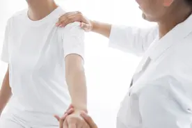 服务5分钟花费上百元，别让正骨风越刮越歪图片