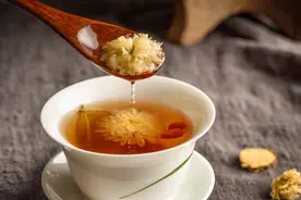 菊花搭配它，养肝明目、降脂消食、缓解便秘，每天一杯刚刚好~图片