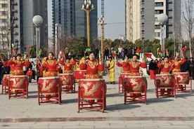 漯河经开区2025年“红红火火过大年”民间艺术展 演活动举行图片