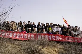陕西靖边：“植”此青绿 不负春光图片