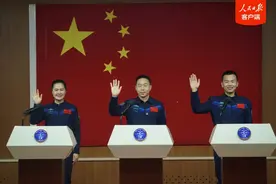 高清图来了！神十九乘组亮相图片