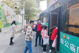 深圳 “每周半天计划” 出行保障再升级，巴士公交服务贴心护航图片