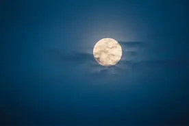 为什么秋天的月亮格外皎洁？跟随静宝一起来了解关于月亮的气象小知识｜静宝聊天室图片