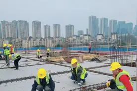 夺取“开门红”｜全部复工！我市在建轨道交通项目建设热火朝天图片