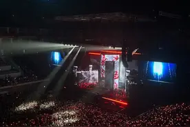 唱哭了！刀郎归来，仍是顶流图片