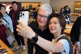 库克又来中国了！这次他回应了一个重要问题图片