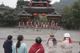肇兴侗寨：元旦节多彩民俗引客来图片