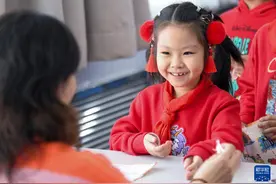 乌鲁木齐：萌娃闯关迎“乐考”图片