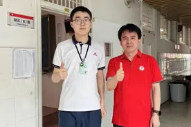 不光学习好，样样都出彩 这群优秀毕业生回母校分享学习经验图片