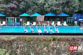 宜章：冬日带来“暖经济” 温泉旅游“热起来”图片