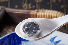 元宵节将至，汤团热销，这家老店手工师傅早上4点就起来包汤团图片