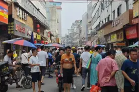 广州日结工谈“最高一天赚2033元”：下班路上手腰酸痛，但风是甜的图片