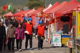 国网登封市供电公司：庙会流转千年 电力护航今朝图片