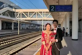 安徽临泉嫁到浙江台州，价值上亿的“婚车”接亲，网友：太有排面图片