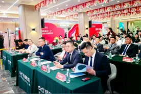 济南圣都整装一周年庆典，家电以旧换新补贴闪耀启动图片