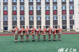 青岛西海岸新区大场镇举行2024年上半年入伍新兵欢送仪式图片