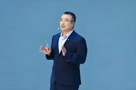 北汽极狐人事调整，张国富任董事长图片