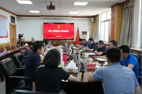 以“细致、精致、极致”的笔墨书写好挂职答卷——喀什中院召开挂职干部座谈会图片