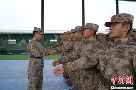 空军西安飞行学院某旅开启新兵下连冬日训练图片