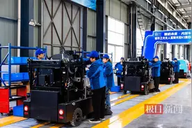 城市之光无人驾驶智造基地在十堰茅箭落成，年产3000台无人驾驶清扫车图片