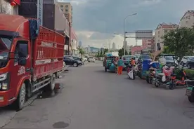 天空的云变幻莫测图片