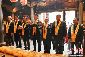 泰国泉州晋江联合总会一行赴“妈祖故里”谒祖进香图片