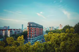 九大年度文旅出圈热点，开辟旅行新玩法图片