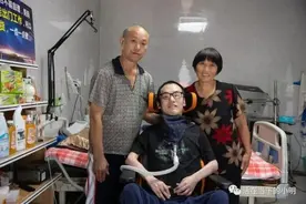 40岁“励志网红”卓君去世，曾被诊断活不过20岁图片