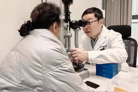 视网膜脱离≠立即失明 重庆普瑞眼科：需要警惕4个征兆图片