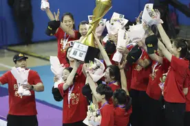 女排超级联赛：天津胜上海夺第16冠图片