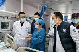 中西医结合 四川省骨科医院专家在日喀则开展救治工作图片