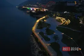 宜昌夷陵： G348三峡公路莲沱畔服务区“亮了”图片