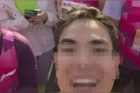 马拉松亲密事件拍摄者称不敢看评论：恐怖，两天没睡好觉了图片