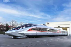 中车四方制造！时速400公里CR450AF动车组样车亮相图片