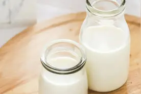 酸奶和纯牛奶，谁更胜一筹？这份挑选指南请收好图片