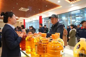 黑龙江省食安办联合省市场监管局举办“食品安全开放日”活动图片