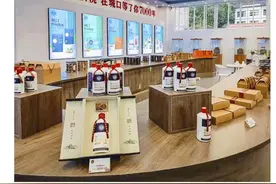 比卖鲜核桃增值10倍 城口推出野核桃油胶囊图片