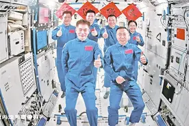逐梦九天再出征图片