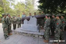 宝安区人武部开展全民国家安全教育日活动图片