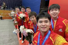 中国乒乓球队第24次夺得亚锦赛男团冠军图片