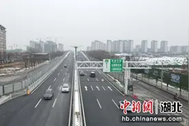 湖北襄阳内环南线至东津高铁站通车图片