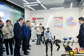 杭州举办专场对接会 深挖“机器人+”应用场景图片