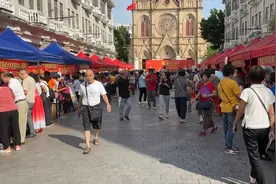 在家门口体验多元养老服务！越秀人民街银发集市开锣图片
