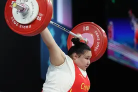 第40金！李雯雯获得举重女子81公斤以上级金牌！图片