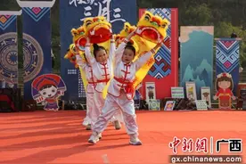 广西—东盟经开区“三月三”活动吸引众多市民图片