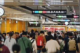广州地铁加车延时、公交定制线路……一文看懂“五一”假期出行保障有哪些图片
