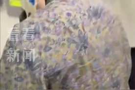 国乒队抵达巴黎 热情粉丝一个敬礼硬控马龙三秒图片